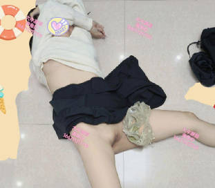 海角社区.不顾女儿的反抗无套内射了女儿 海角社区.不顾女儿的反抗无套内射了女儿