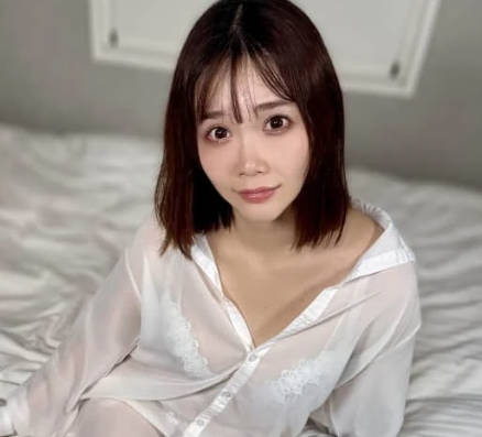 FC2PPV-4663637 G罩杯受虐狂美容顾问 FC2PPV-4663637 G罩杯受虐狂美容顾问