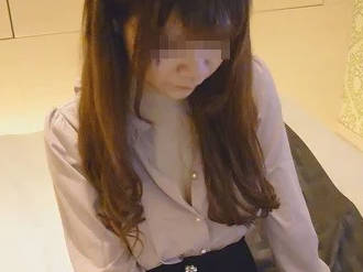 FC2PPV-4584276 苗条妻子出轨丈夫以偿还债务 FC2PPV-4584276 苗条妻子出轨丈夫以偿还债务
