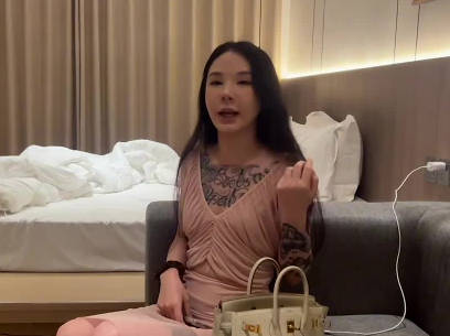杏吧原创.今天化身符文战士约了个有点酷的妹子-史莱姆