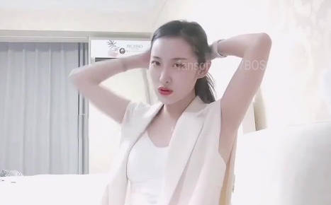 约了一个妹子身材娇小活波可爱下面粉粉的・7BOSS