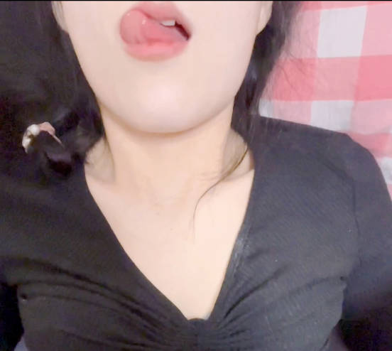 海角社区.与美女邻居偷情的时候她老公打电话查岗边接电话边挨操