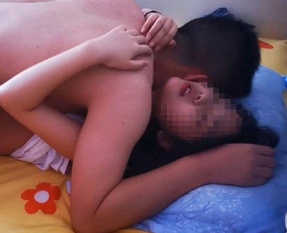 海角社区・给女儿水杯下入催情粉