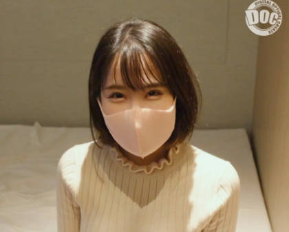 DOCS-016 最高に可爱い子とイチャラブハメ撮り♪低身长高感度のアイドル顔のスレンダー美少女が袭来！顔も性格も感じ方も可爱いだけの集合体！と思ったらH大好きなドスケベでしたw