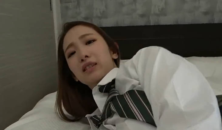 534CRT-026 13时间着用【个人撮影】イエローぱんつちゃんと観覧车デート_ビッチそうに见えて照