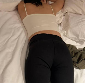 海角社区・我的鸡巴终于插进酒后亲妹的骚逼