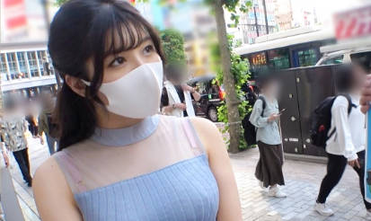 GANA-2506志向是音乐教室的女大学生假装采访向她搭讪随着话题展开作为谢礼慢慢的张开了两腿丰满美体抱起来的感觉超棒