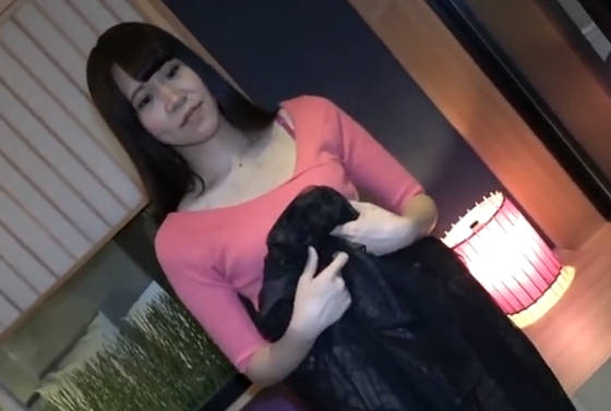 FC2PPV-1187892-19歳170cm高身長E級美女生E伸長脚細尻生中出SEX