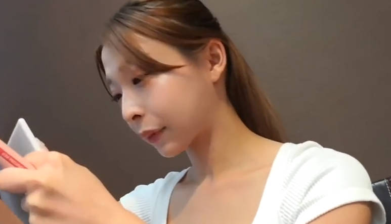 FC2PPV-4843536女子大生HaL撮32歳外資系企業人会