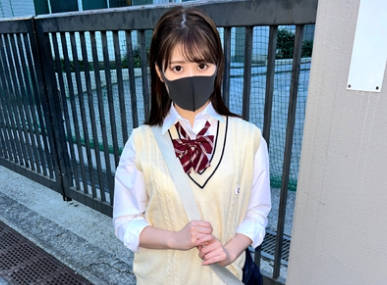 IND-140 ※学校特定【個人撮影】授業終わりの制服女子③校門前で直凸_顔出しでP活して、身バレしたらガチで人生終了の美小女に中出しプレス※垢BAN覚悟