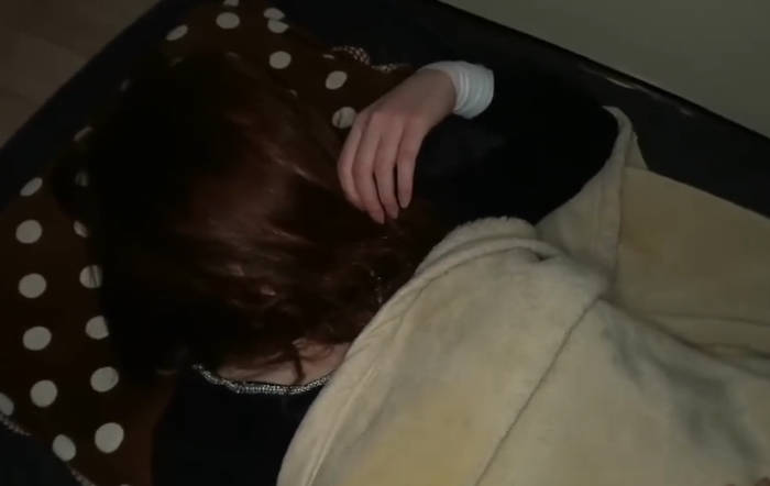 FC2PPV-1073663无素人自拍史上最湿的丝线拉扯外表像酒吧女郎但性格随和可爱到让人想收养的女儿级紧致阴部一发到底射精完毕已同意的深夜偷袭