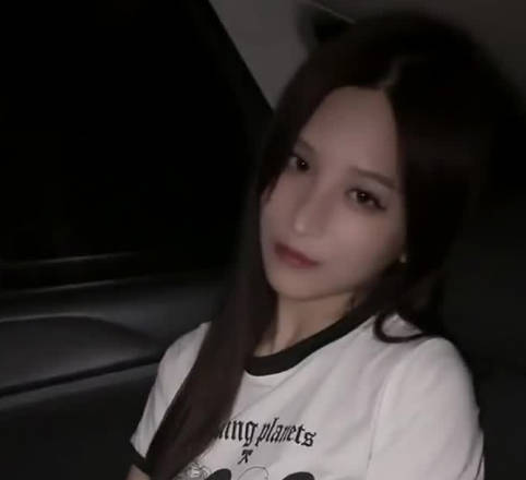 就想在车上干一炮・艾希