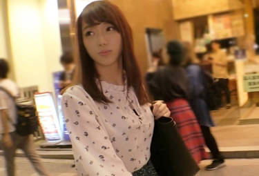 骑兵破解GANA-2188 マジ軟派、初撮。 1447 モテる香水の検証をお願いして媚薬を一吹き⇒徐々に敏感になっていき…少し触っただけでも体を跳ねさせてイきまく