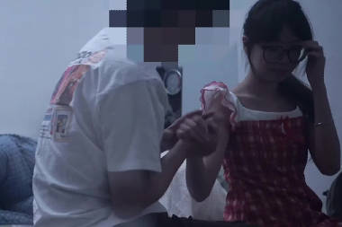 破处纯真高中生・要关灯才脱衣服・jklove