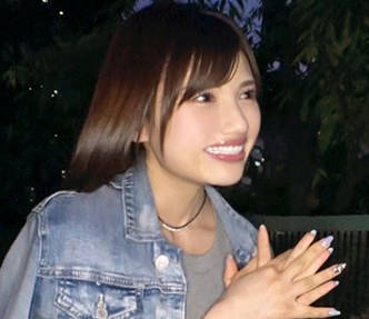 ARA-439 【絶顶的美女】26歳【やりたい女】はずきちゃん参上！夜のお仕事をする彼女の応募理由は『最近失恋して…26歳人生曲がり角。めちゃくちゃ