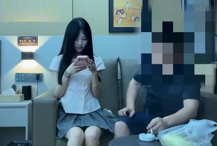 杏吧原创・今天约的这个妹子颜值身材都可以・东哥