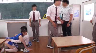 HUNTC-319 えっ！？80％？なにこの数字？ヤレる确率が可视化されてボクだけに见える世界！2 なんだその头の上に见えてる数字は！