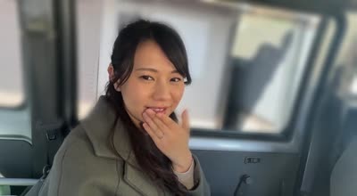 SORA-607 奥様プレバトリモバイ 刺激が欲しい人妻が赤面イキ连発 まんねりに悩む五芭さんをベロチューと猥亵リモバイで连れ回し闷絶失禁させたところ… 五芭