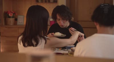 JUR-149 デカチンの悪友に媚薬を盛られ、痙攣・悶絶・大絶頂を繰り返す―。≪ケダモノ≫と化した最愛の母。 大島優香