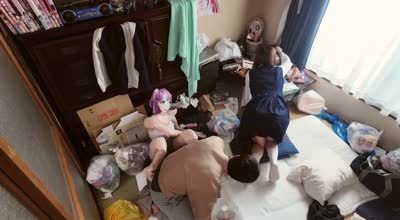 HUNTC-389 「この部屋、なんか股間がムズムズしてくる…。」ボクの恥ずかしい汚部屋に興奮を覚えた近所の女の子とその友達に芋づる式中出し！2
