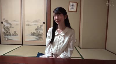 DVMM-189アナウンサーを目指す美人女子大生がタオル一枚男湯で突撃チ○ポリポートに挑戦！男性客チ○ポに囲まれ恥じらいながらも生チン実況中にザーメン暴発ハプニング続出！