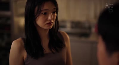 MEYD-956 「夫がいるから絶対にイってはいけないのにっ…。」 絶倫義父のベロ舐め性交が人生で一番気持ちよくてイカされまくった嫁 澪真央