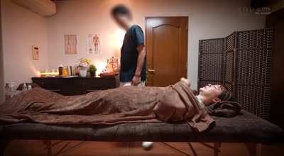 START-229 押圧ポルチオマッサージで足ピンV字イキする夜勤明け看护师・Oさん 小仓由菜