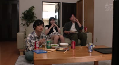 NGOD-293 流れックス まったく意識していなかった異性とその場の「流れでSEX」してしまった妻…一度だけのつもりがあの巨根の快感が忘れられなくて… 佐藤愛瑠