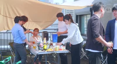 SONE-953 会社バーベキューであれよあれよと社員全チ●ポに股を開いちゃう…お酒で激チョロOL（しかも既婚者） 笹倉彩