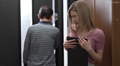 FSDSS-826 陰湿な町内会オヤジのチクハラに逆らえず、ネチネチしつこい先端こねくりで早漏クリ乳首に変えられてしまった私 藤井蘭々