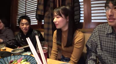 MIDV-748 新入生の现役女子大生の初めて参加した大学の饮み会がぶっかけ中出し轮●サークルに変わった日。 三浜唯