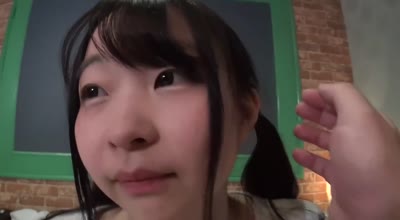 FC2PPV-1386732超级可爱的女大学生