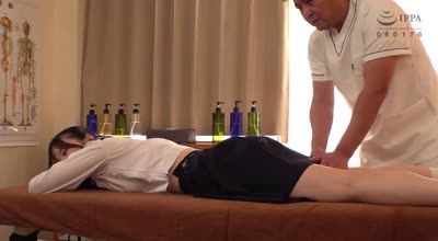 DRPT-062 純情部活少女ガニ股噴射 激拘束イカせ整体院 天馬ゆい