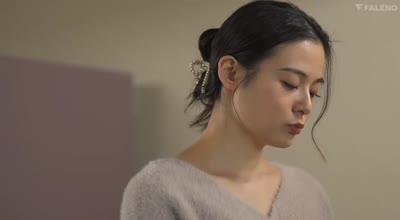 FSDSS-757 洁癖症の姉から婚前の 1 週间、糸が引くほどキスし続けた僕たち。フェラも SEX もゴム装着のみで、人生で一度もキスをしたことがない女 吉高宁々