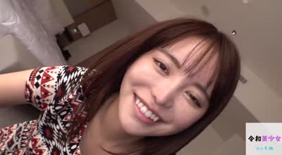 FC2PPV-1355458-拥有四分之一俄罗斯血统的女孩