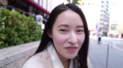 MOGI-133 【初撮り】某物流会社で働く都内在住24歳OL 身长150cm、C カップでジムで锻えられた美しいスレンダーボディ 茶色い瞳と小顔で堀の深いルックスがハーフ系モデルのような雰囲気。