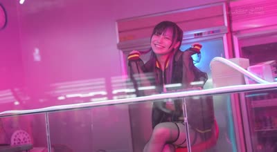 FTAV-016 台湾メスガキインフルエンサー 斋斋いつき 中出し解禁。日本のオジに囲まれ8P超乱交。