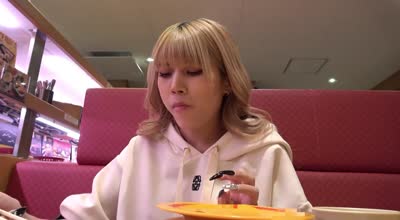 KNMB-074 天然Gカップのタトゥー全開ガチエロギャルビッチ カレン 鳳カレン