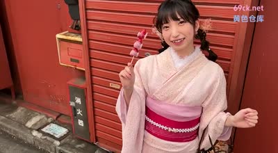 INSTV-547 【个人撮影】ロリペタ美少女ことねちゃん（24）来週には転勤で远くに行ってしまう彼との切な爱しいラブラブ、最后の浅草デート生ハメ中出し映像流出