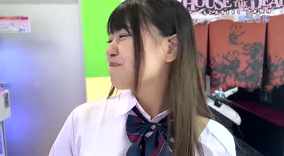 SIMM-875 【あん(18)・美巨乳を揺さぶりオジチ●ポハメる茶目っ気J♪♪潮吹き刚毛マ●コでグッポリ生挿入！大人のピストンに大恍惚で中年ザーメンを注がれまくる！】《J♪