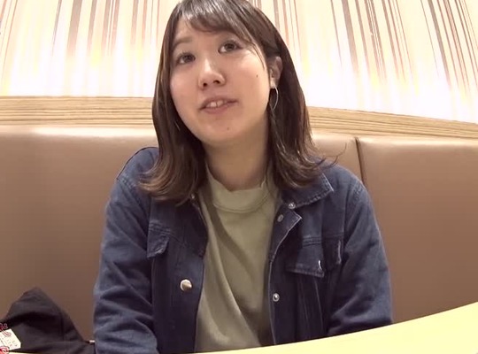 FC2PPV-1150150无修正x个人摄影随地随地和普通主妇睡觉在