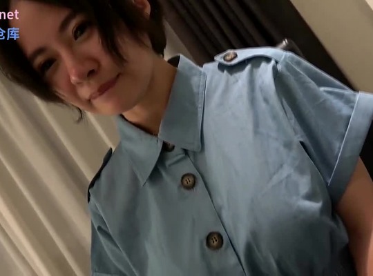 FC2PPV-1128519-低调丰满妈妈尝试将认真性格的丰满情人借给大叔玩乐看看会发生什么有趣的事情吧