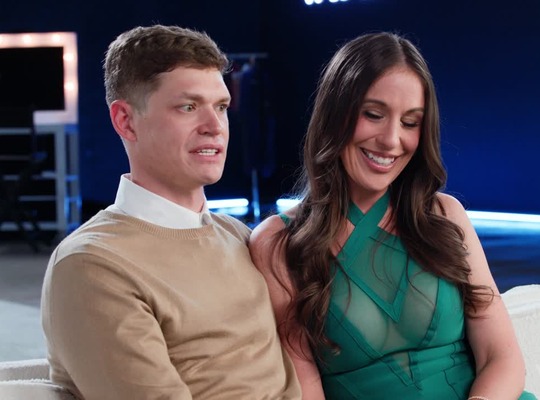 WIFEY2026-01-25艾米和约翰尼的婚外情被怪物拉伸了黑人大屌