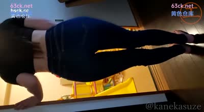 fc2ppv-3113367苗条年轻人妻在孩子的房间里被一个男人强奸