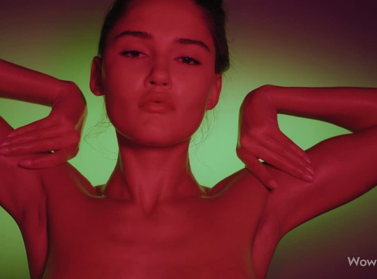 WOWGIRLS2023-10-21惊艳玩偶