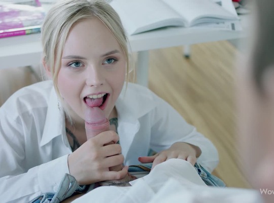 WOWGIRLS2020-02-17金发尤物易勾引