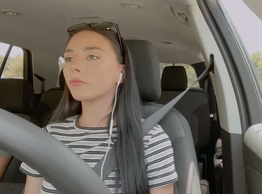 MOFOS2022-11-17曝光的司机