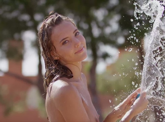 WOWGIRLS2017-02-20需要一些乐子