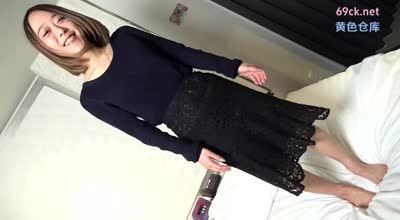 FC2PPV-1081114初次拍摄全脸露出满满幽默感笑容迷人的21岁大学生美来酱甜蜜亲热性爱现场直击真实射精