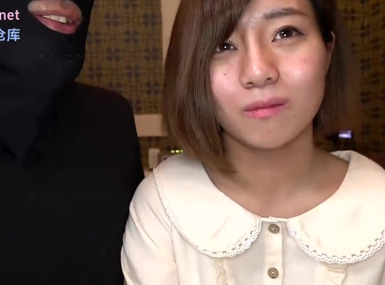 FC2PPV-1050097初次拍摄全脸露出即将毕业的大学生里子小姐在休息最后的日子进行现场射精后悔了也没办法哦